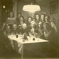 1943 Februar Oma Elli Opa Hans Hochzeit 4